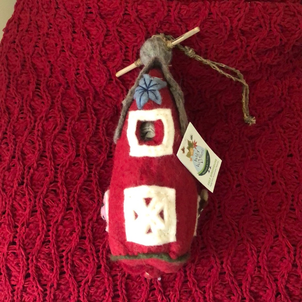 Country barn wool felted birdhouse